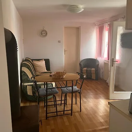 The Old Town View Apartment *
